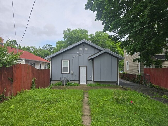741 Leland Ave in Dayton, OH - Building Photo - Building Photo
