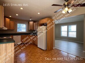 1615 Stirling Ave in Lansing, MI - Building Photo - Building Photo