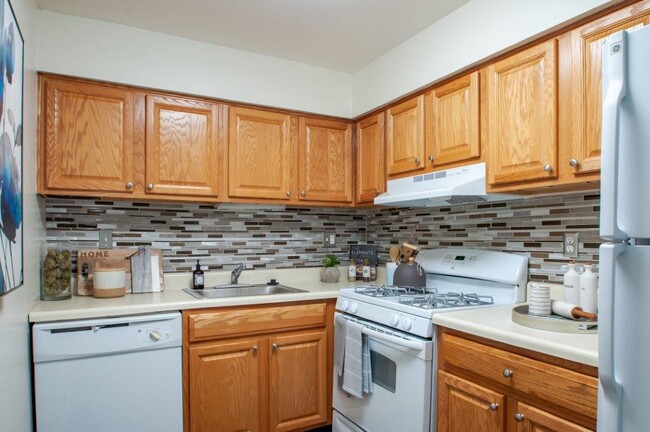 Chesterfield Apartment Homes photo'