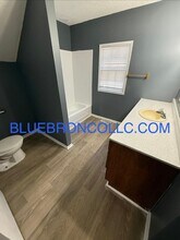 8709 E Smart Ave in Independence, MO - Building Photo - Building Photo