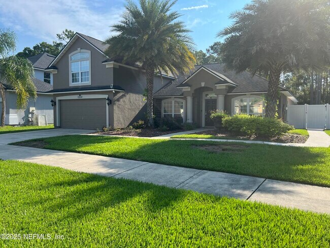 13727 Victoria Lakes Dr in Jacksonville, FL - Building Photo - Building Photo