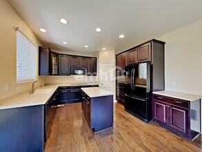 13041 Tamarac St in Thornton, CO - Building Photo - Building Photo