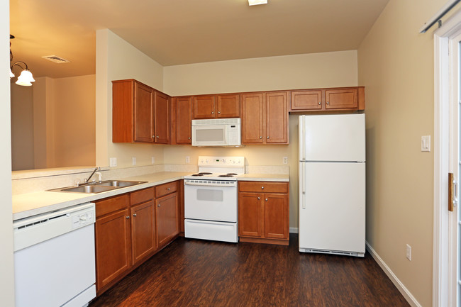 Teaberry Ridge Apartments in State College, PA - Building Photo - Interior Photo