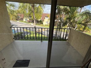 9108 SW 137th Ter in Miami, FL - Building Photo - Building Photo