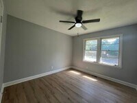 3202 Westmont Dr photo'