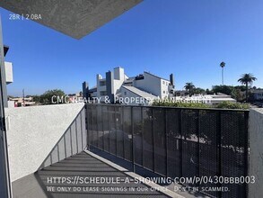 1919 E Beverly Way in Long Beach, CA - Building Photo - Building Photo