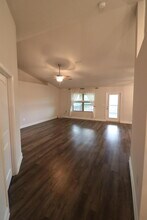 2103 Queen St in Crestview, FL - Building Photo - Building Photo