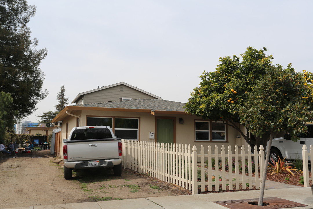 20175 San Miguel Avenue in Castro Valley, CA - Building Photo