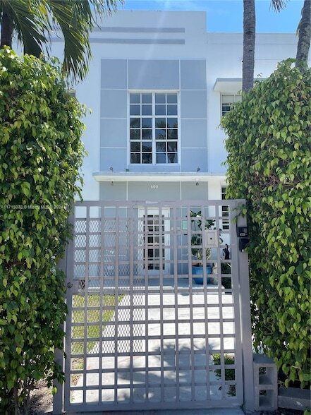 600 15th St, Unit 10 in Miami Beach, FL - Building Photo