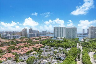 2801 NE 183rd St in Aventura, FL - Building Photo