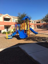 Saguaro Gardens in Florence, AZ - Foto de edificio - Building Photo