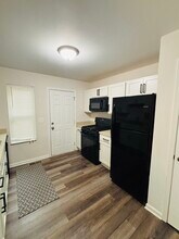 606 E 103rd St in Cleveland, OH - Building Photo - Building Photo