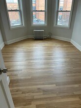 13 Gladstone St in Everett, MA - Foto de edificio - Building Photo