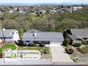 19578 Covington Mill Dr in Cottonwood, CA - Building Photo - Building Photo