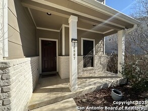 10807 Sierra Ridge Dr in San Antonio, TX - Building Photo - Building Photo