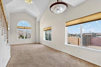 9801 Basha St NW in Albuquerque, NM - Building Photo - Building Photo