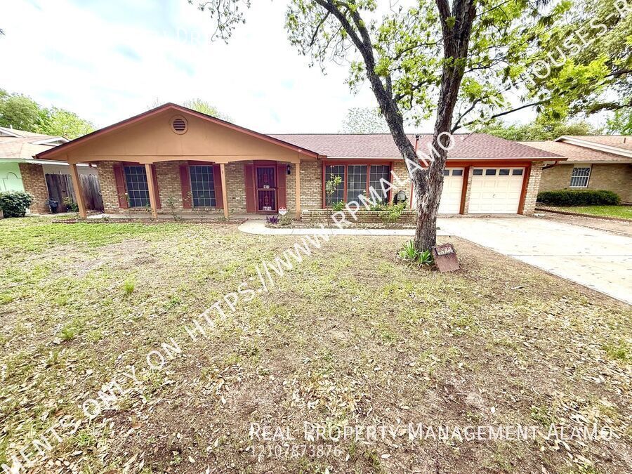 4922 Lambeth Dr in San Antonio, TX - Foto de edificio
