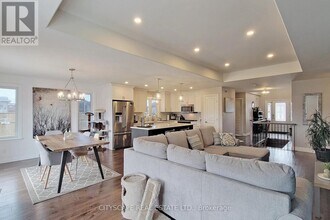 52 Crews Cres in Quinte West, ON - Building Photo - Building Photo