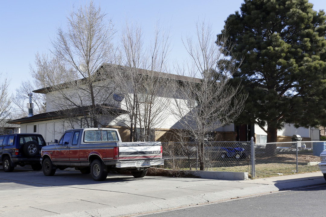 4020 Ruskin Way in Colorado Springs, CO - Building Photo