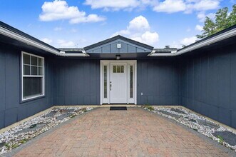 6 Pinehurst Dr in Shalimar, FL - Building Photo - Building Photo