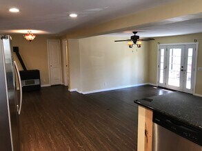 54707 Pine Crest Ave in Idyllwild, CA - Building Photo - Building Photo