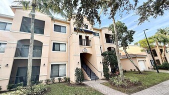 2811 Grande Pkwy in Palm Beach Gardens, FL - Building Photo