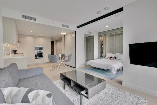 property at 963 Expo Blvd