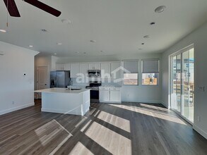 13802 E 100th Dr in Commerce City, CO - Building Photo - Building Photo