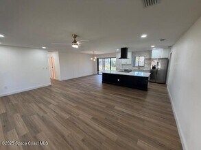 5355 Fay Blvd in Cocoa, FL - Building Photo - Building Photo