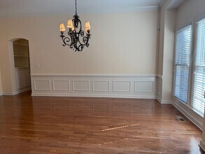 411 Hogan Woods Cir in Chapel Hill, NC - Building Photo - Building Photo
