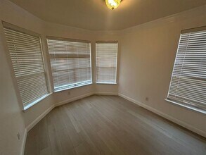 588 Southridge Way in Irving, TX - Building Photo - Building Photo