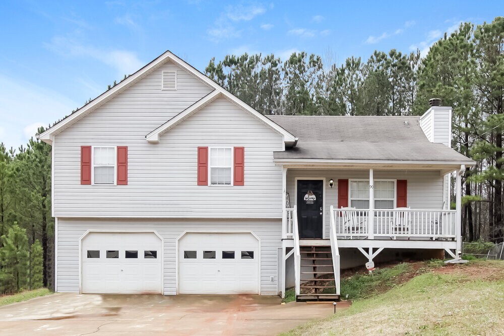 90 Spring Leaf Dr in Dallas, GA - Building Photo