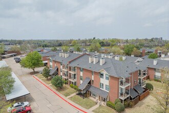 Hemingway Condos in Oklahoma City, OK - Building Photo - Building Photo