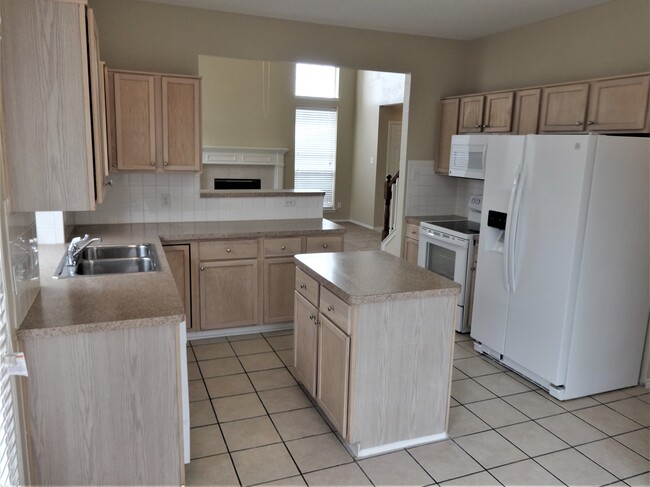 1809 Mapleleaf Dr in Garland, TX - Building Photo - Building Photo
