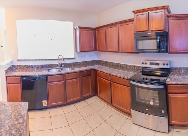 property at 5123 Harbor Palm Dr