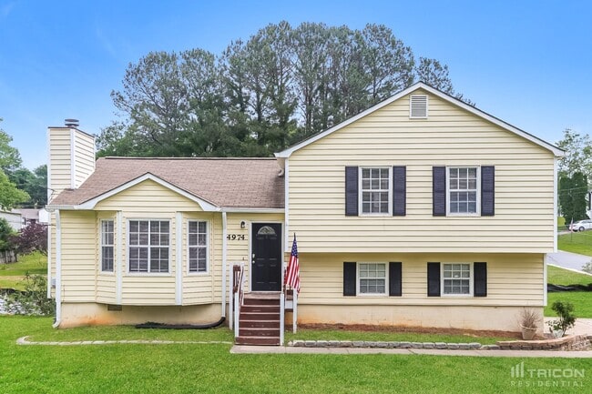 property at 4974 Holborn Ct