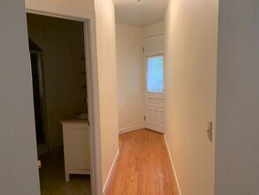 4 Academy St in New Haven, CT - Building Photo - Building Photo