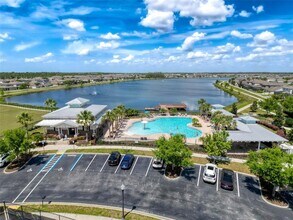 1606 Feather Grass Loop in Lutz, FL - Building Photo - Building Photo