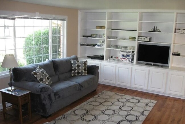 property at 2418 W Malad St