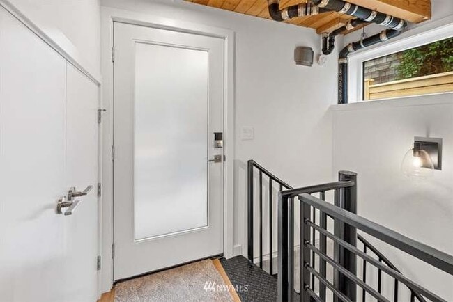 2617 Franklin Ave E in Seattle, WA - Building Photo - Building Photo