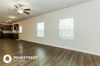 220 Randy Trce in Covington, GA - Foto de edificio - Building Photo