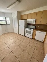 22701 SW 88th Pl in Cutler Bay, FL - Building Photo - Building Photo