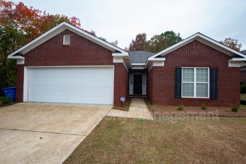 8083 Sonoma Pointe Dr in Columbus, GA - Building Photo