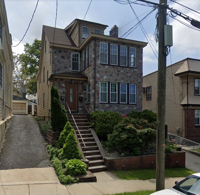 56 Laurel Ave Rentals in Kearny, NJ