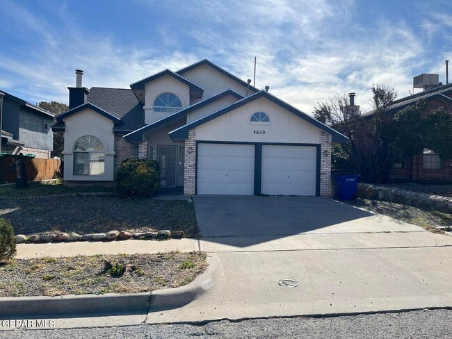 property at 4620 Loma De Cobre Dr