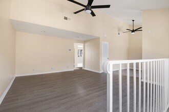 5321 Colodny Dr in Agoura Hills, CA - Building Photo - Building Photo