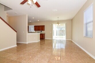 11813 Mango Groves Blvd in Seffner, FL - Building Photo - Building Photo