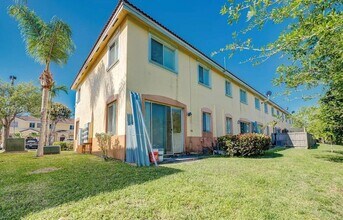 1441 SE 24th Ct in Homestead, FL - Building Photo - Building Photo