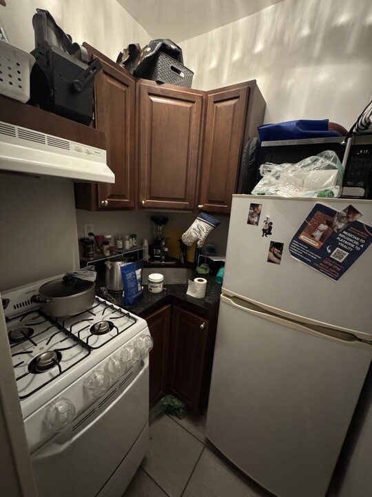 84 Saint Stephen St, Unit 10 in Boston, MA - Building Photo