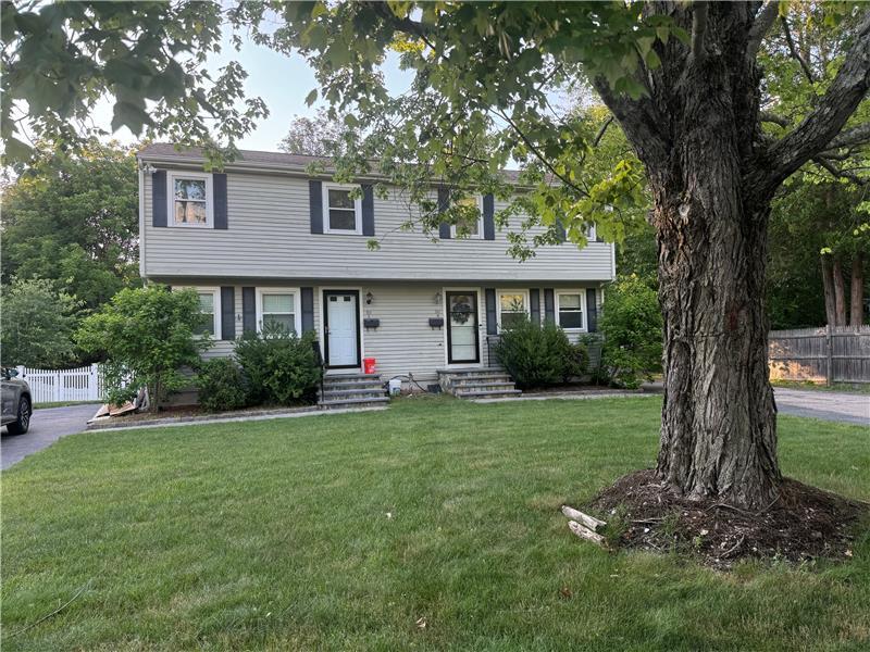 50 Green St in Medfield, MA - Building Photo